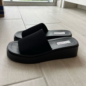 Steve Madden platform slip on shoes